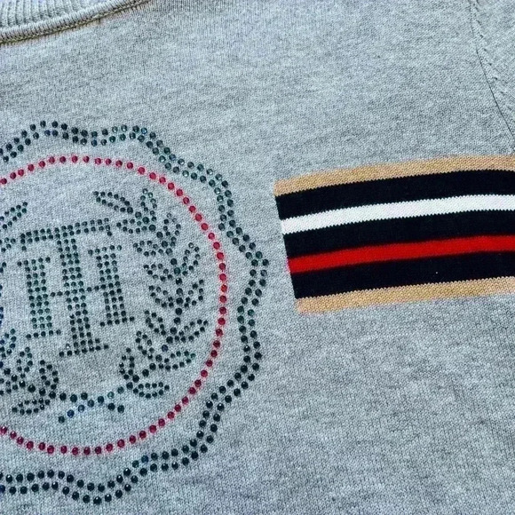 NWOT Women's Tommy Hilfiger Rhinestone Logo  Long Sleeve Crew Grey Size Medium - Picture 6 of 10